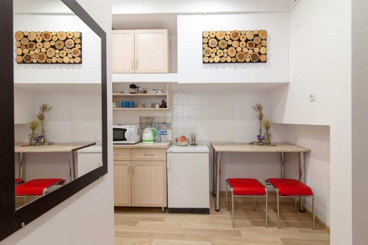 Apartment On Krakivska Street ลวีฟ ภายนอก รูปภาพ